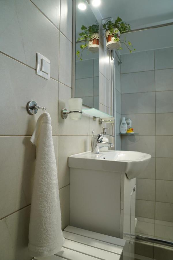 Athens Central Apartment 2 Mins To Metro 外观 照片